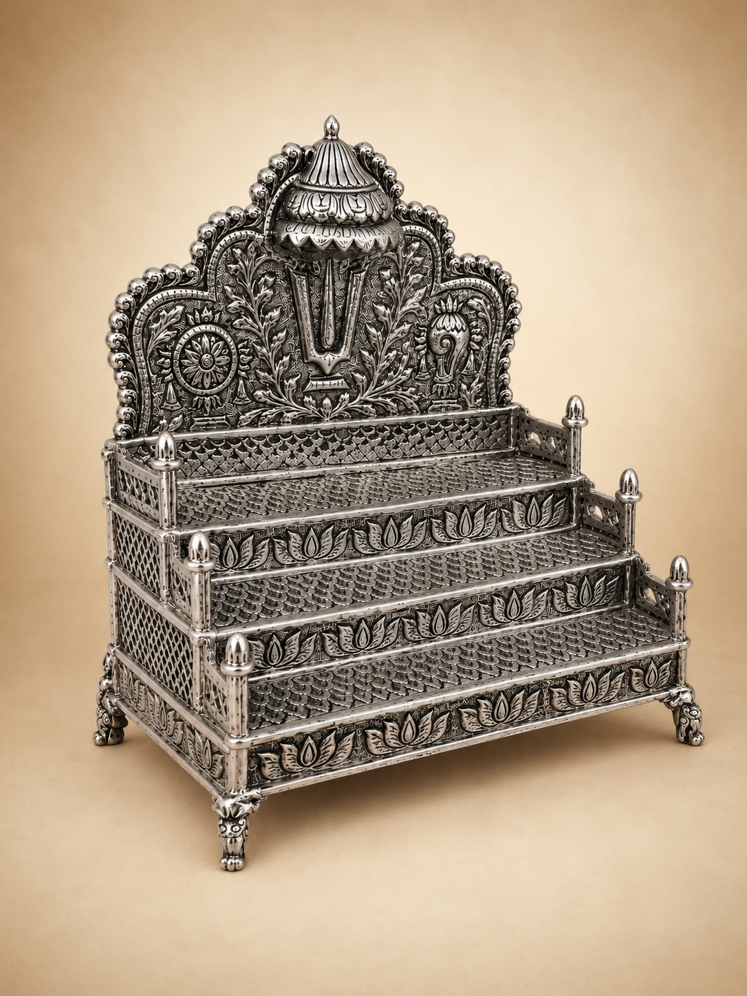 Vaikunta Namam Steps Mandiram - German Silver Tulsi/Idol Stand